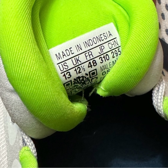 adidas Men's Supernova 2 Running Shoe Gray Green - Picture 2 of 2